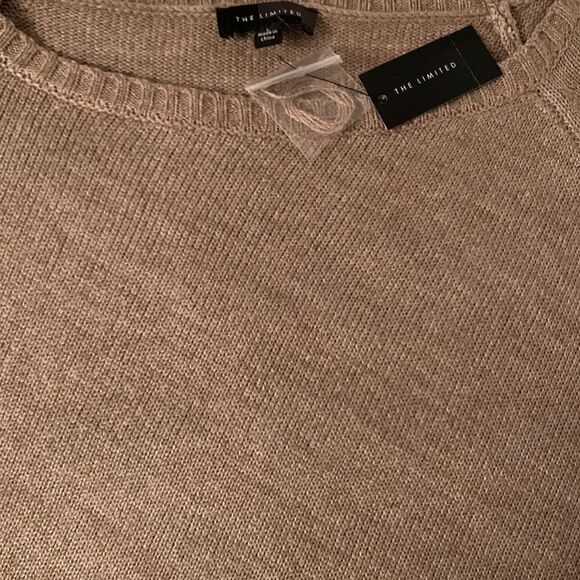 NWT The Limited Asymmetrical Sweater Size L - Picture 11 of 12